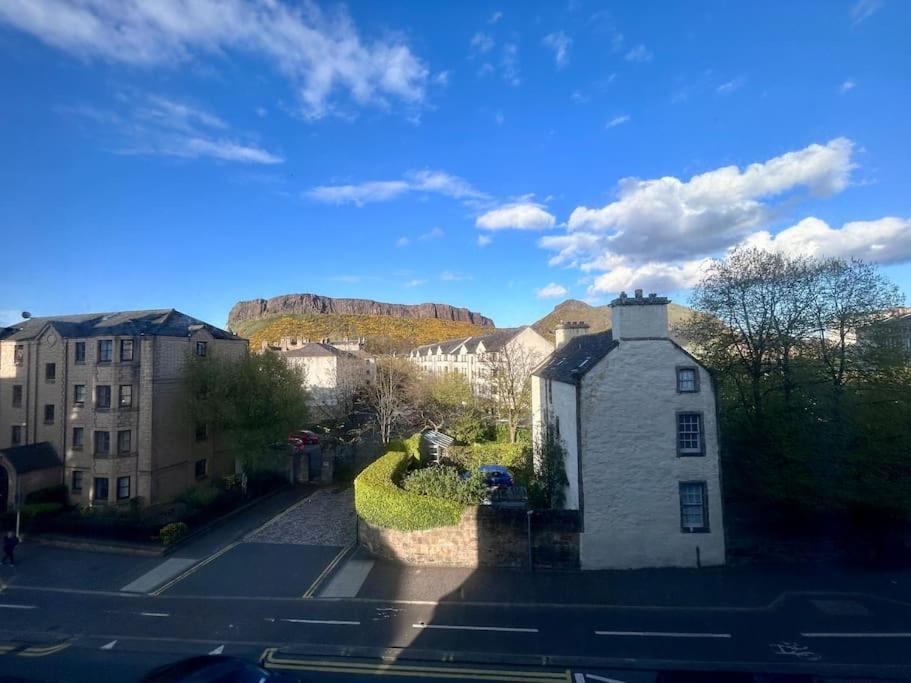 Edinburghs Arthurs Seat View Dış mekan fotoğraf