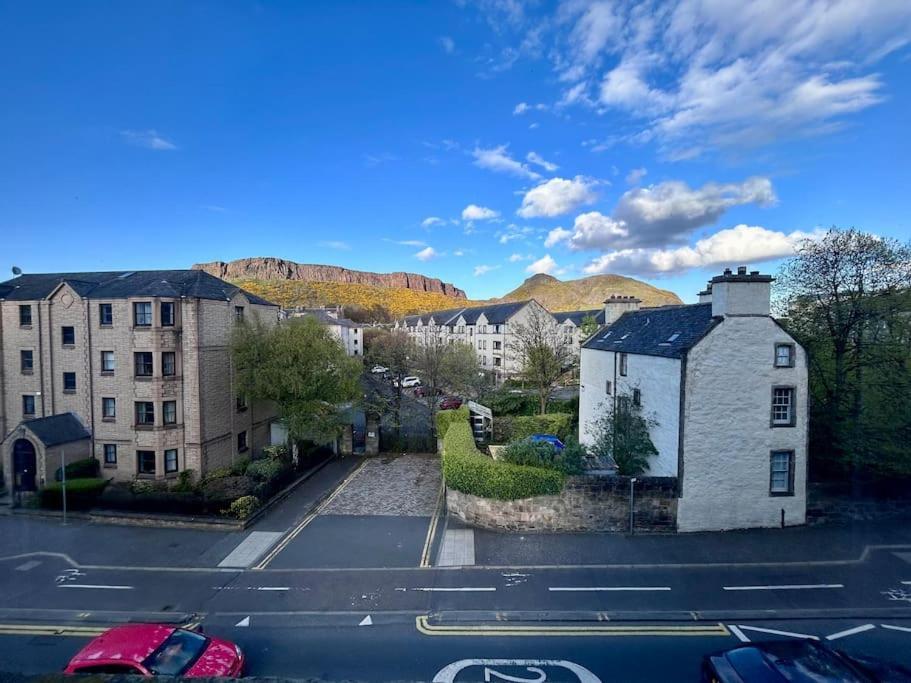 Edinburghs Arthurs Seat View Dış mekan fotoğraf